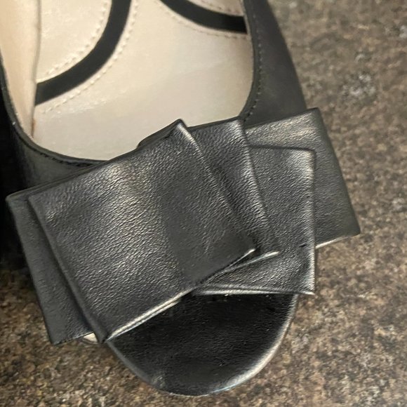 Naturalizer Saville - Size 8 - Picture 9 of 10